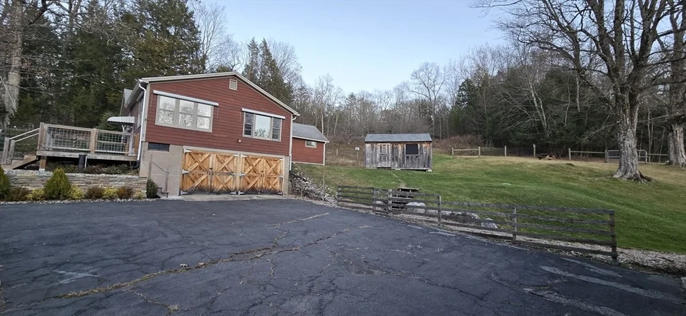 Unit for sale at 117 Russellville Rd, Southampton, MA 01073