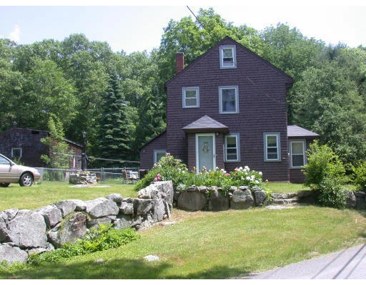 Unit for sale at 142 Berry St, North Andover, MA 01845