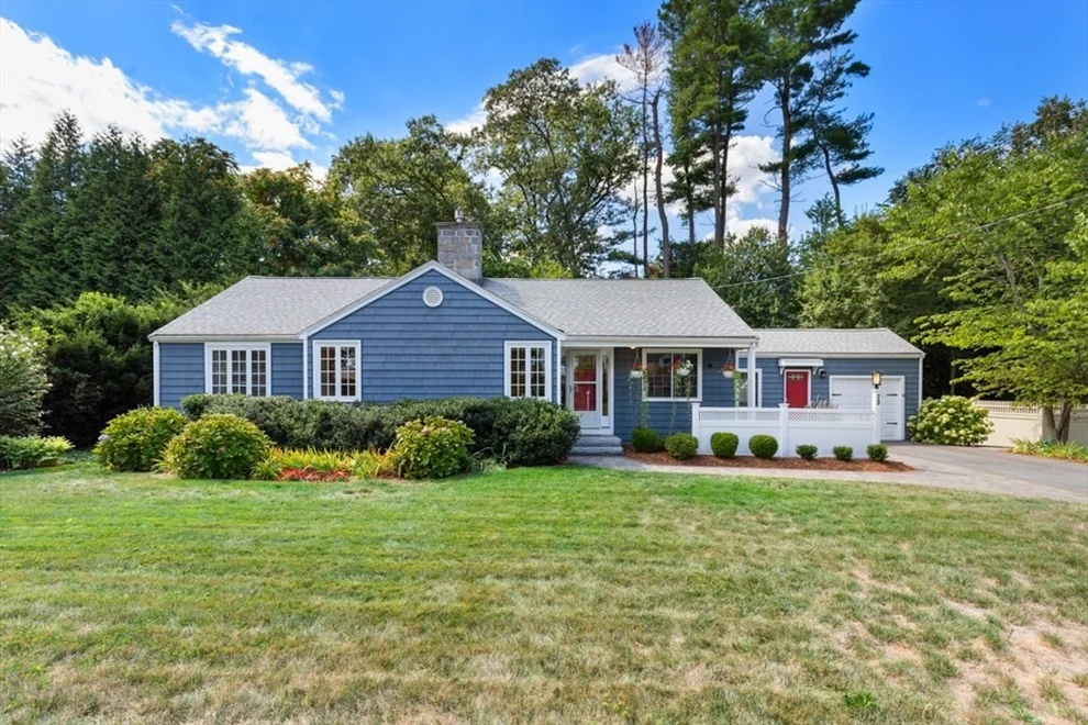 Unit for sale at 73 Locksley Rd, Lynnfield, MA 01940