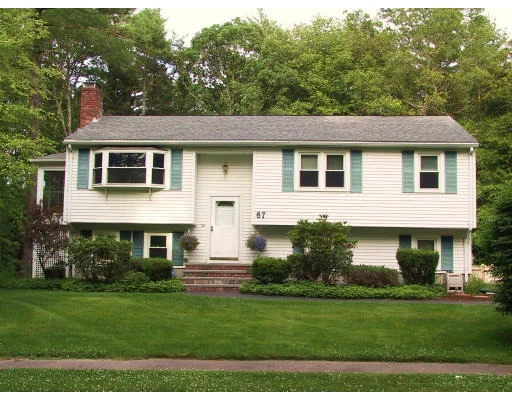 Unit for sale at 67 Kilsyth Rd, Easton, MA 02375