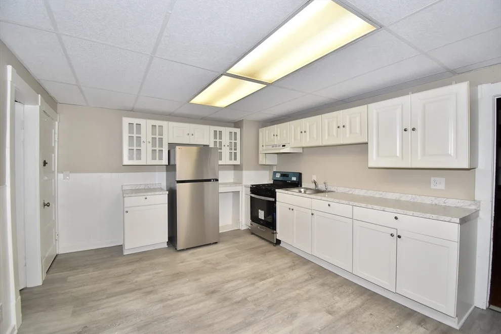 Unit for sale at 56 Kenyon St, Springfield, MA 01109
