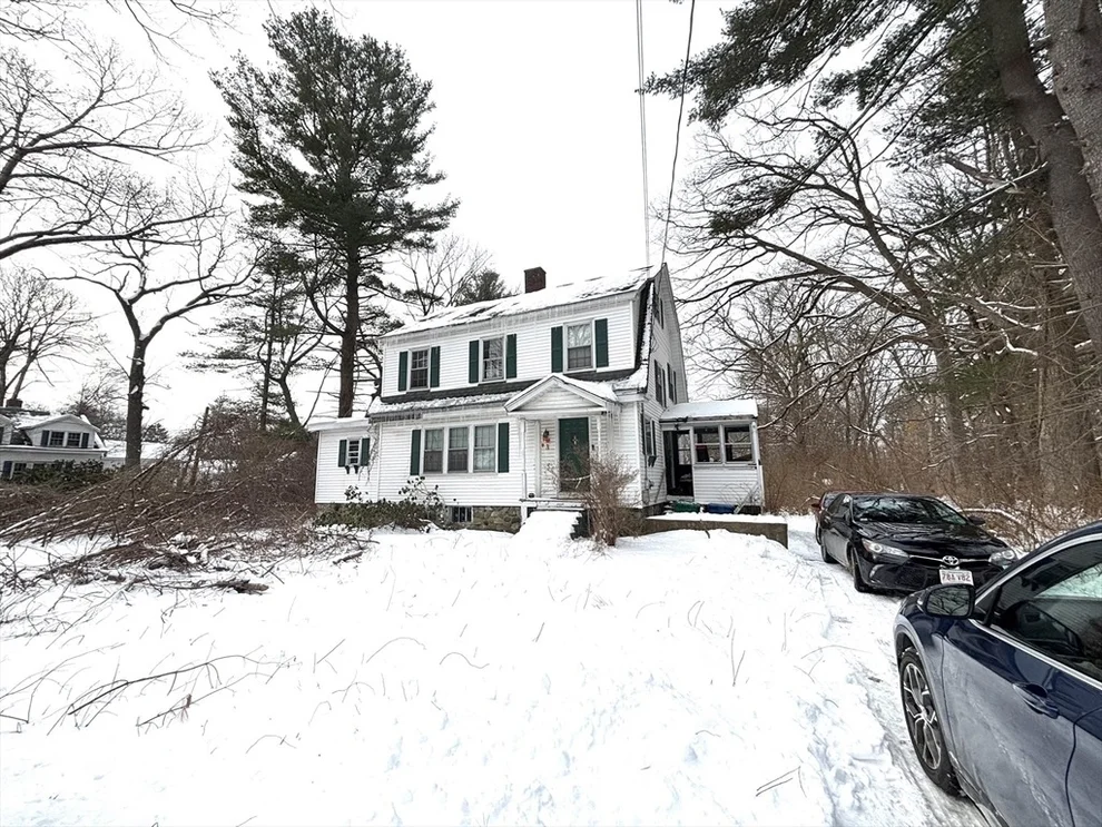 Unit for sale at 13 Springs Rd, Billerica, MA 01821