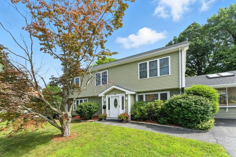 Unit for sale at 4 Alfred Rd., Braintree, MA 02184
