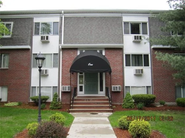 Unit for sale at 80 Walnut St, Canton, MA 02021