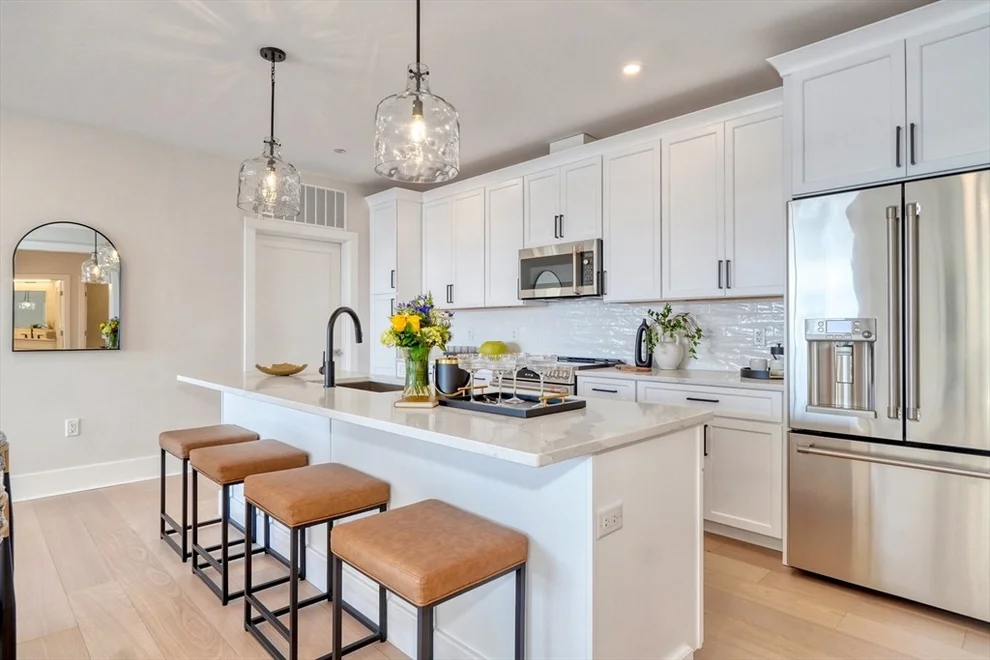 Unit for sale at 62 Foundry St, Wakefield, MA 01880