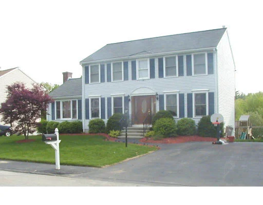 Unit for sale at 110 Wimbledon Crossing, Dracut, MA 01826