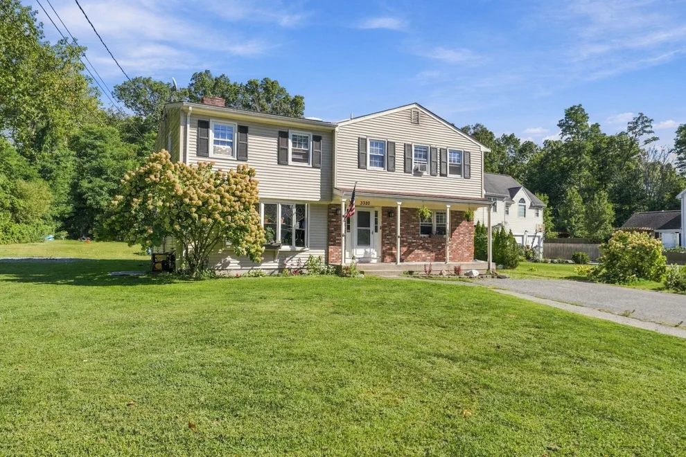 Unit for sale at 3320 County St, Somerset, MA 02726
