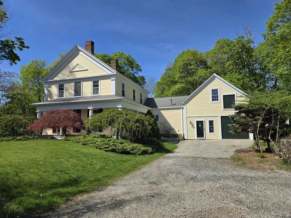 Unit for sale at 531 Foundry Street, Easton, MA 02356