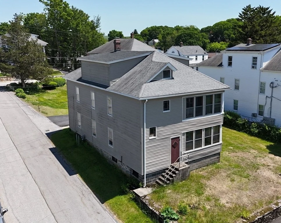 Unit for sale at 5 Hall St, Webster, MA 01570