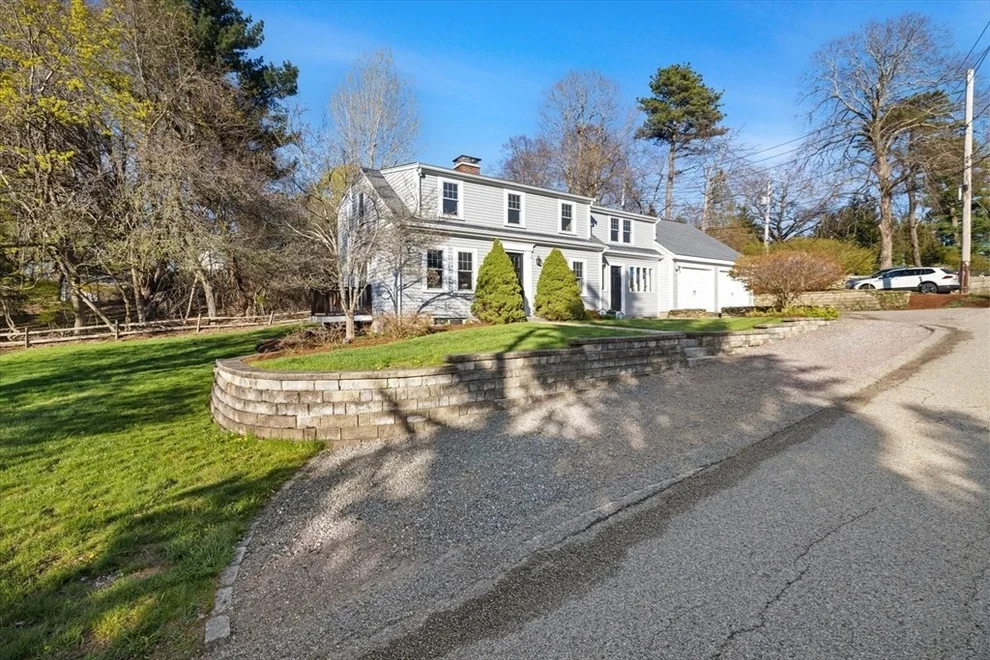 Unit for sale at 23 Mayflower Ln, Duxbury, MA 02332