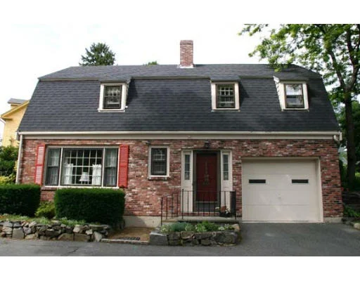 Unit for sale at 6 Dunn's Lane, Marblehead, MA 01945