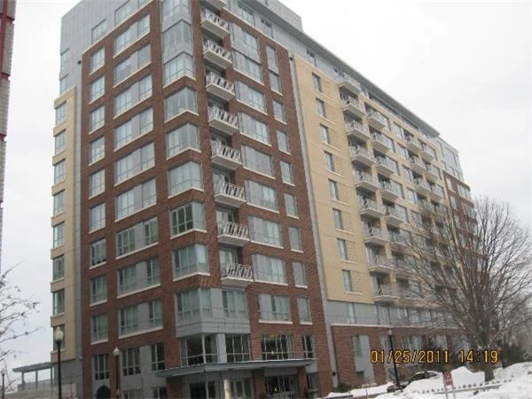 Unit for sale at 100 Station Lndg, Medford, MA 02155