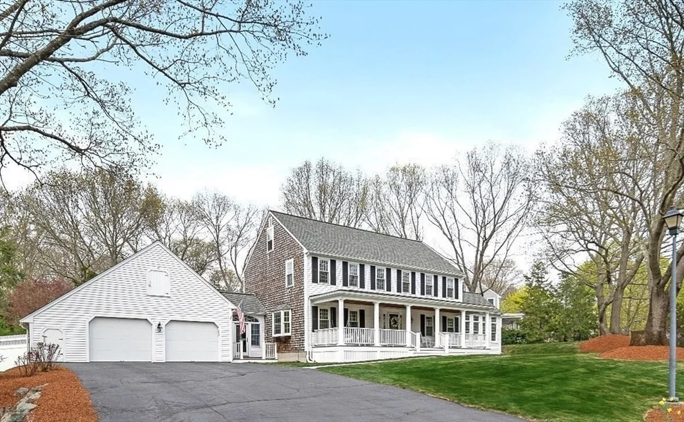 Unit for sale at 15 Del Prete Dr, Hingham, MA 02043