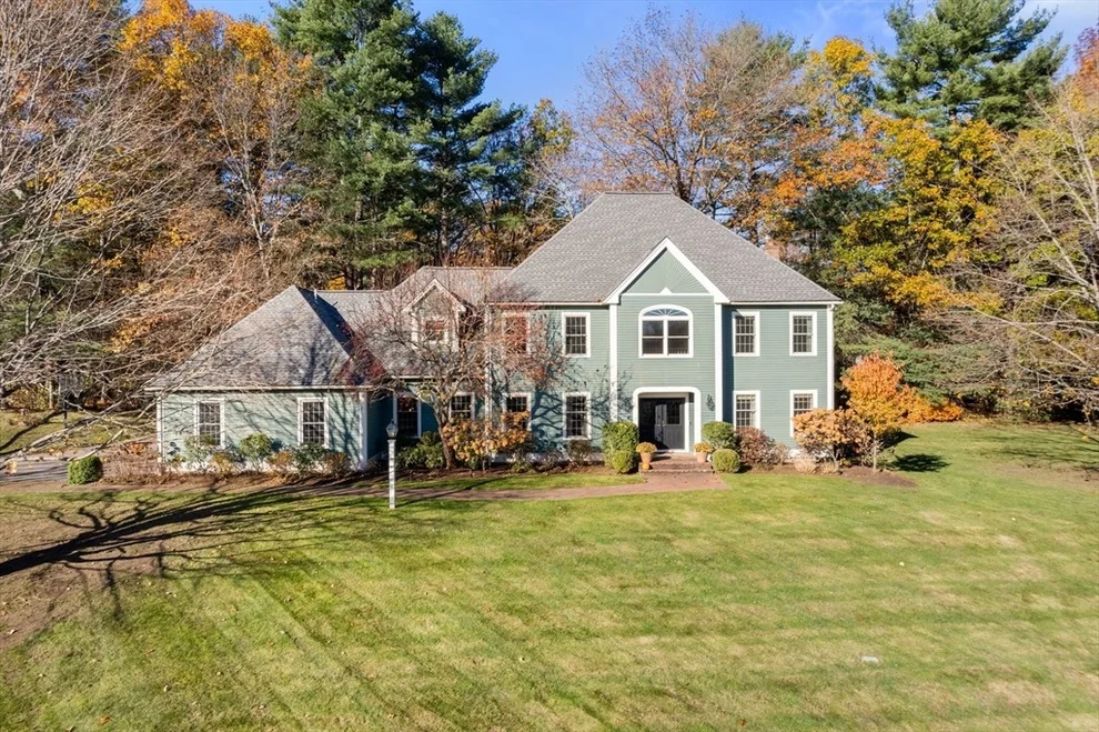Unit for sale at 32 Cider Hill Lane, Sherborn, MA 01770