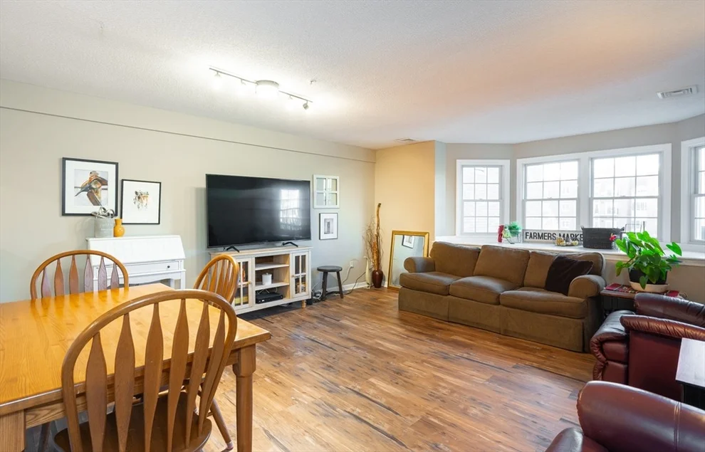Unit for sale at 148 Main Street, North Andover, MA 01845