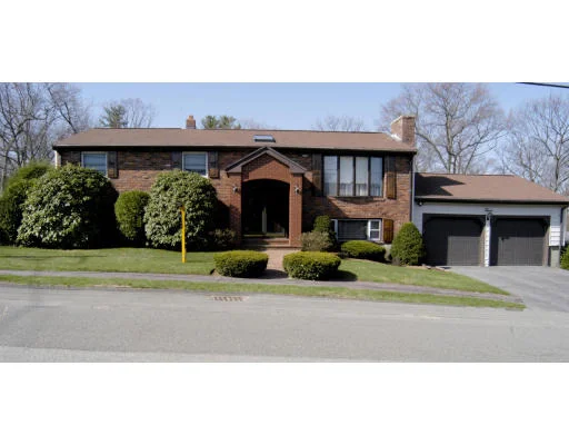 Unit for sale at 3 Crane Avenue, Peabody, MA 01960