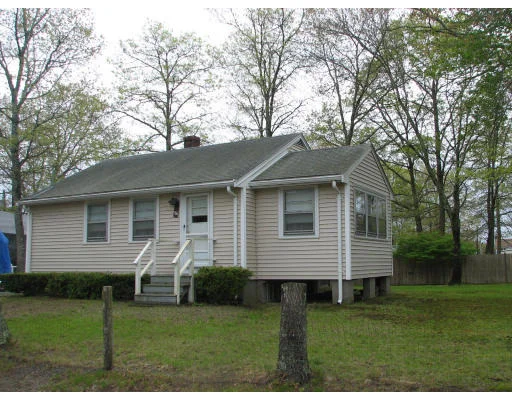 Unit for sale at 26 Lincoln Highway, Wareham, MA 02571