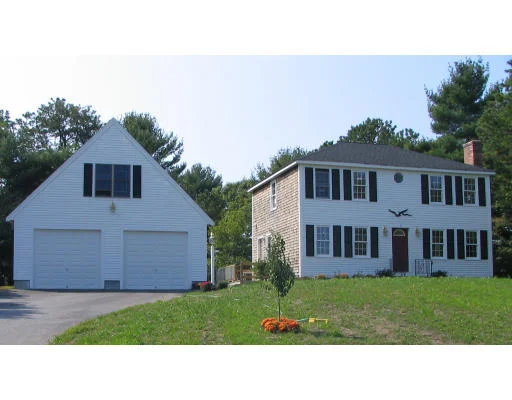 Unit for sale at 2 Stowe Ln, Plymouth, MA 02360