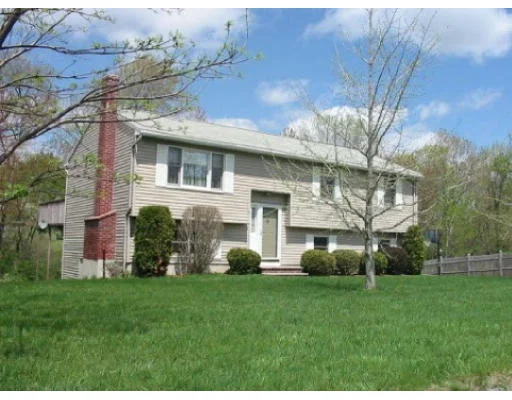 Unit for sale at 95 Chippy Lane, Methuen, MA 01844
