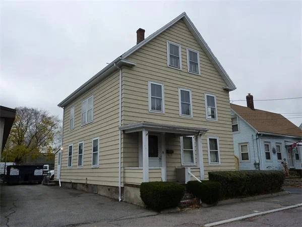 Unit for sale at 8 Auburn St, Lynn, MA 01904