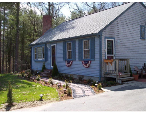 Unit for sale at 71 Codding Drive, Taunton, MA 02780