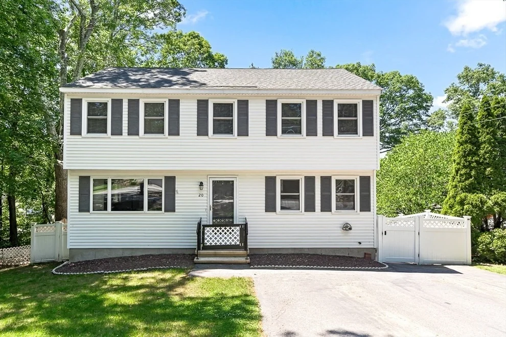 Unit for sale at 20 Hillcrest Ave, Dracut, MA 01826