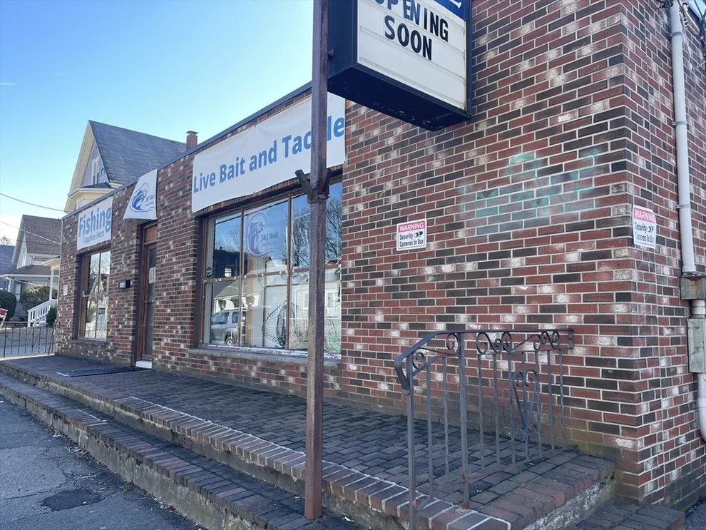Unit for sale at 519 Crescent St, Brockton, MA 02302