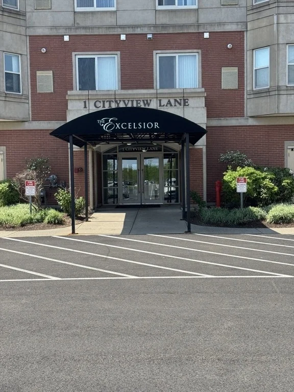 Unit for sale at 1 Cityview Ln, Quincy, MA 02169