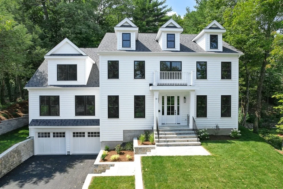 Unit for sale at 23 Wareland Rd, Wellesley, MA 02481