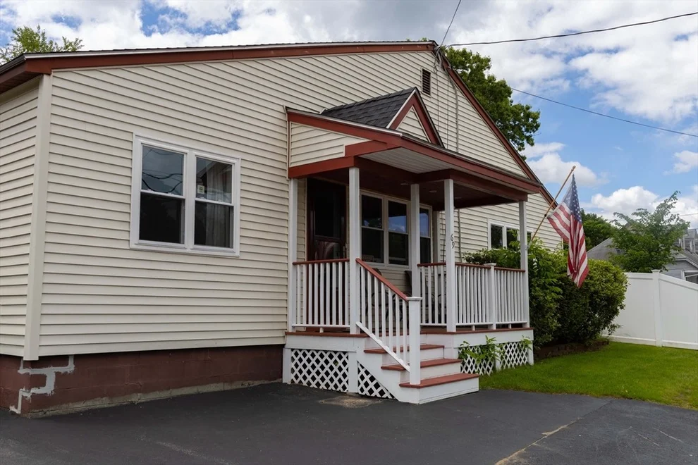 Unit for sale at 69 Front St, Shirley, MA 01464