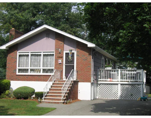 Unit for sale at 34 Canterbury Drive, Reading, MA 01867