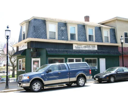 Unit for sale at 280 Central Street, Gardner, MA 01440