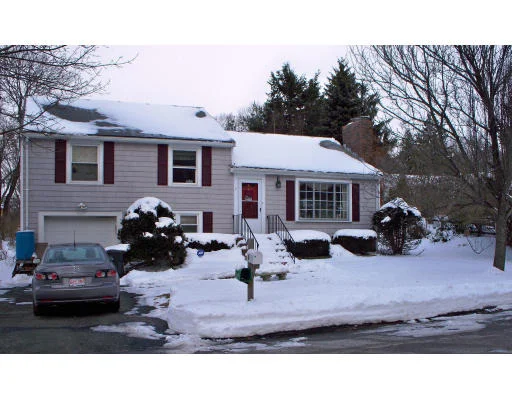 Unit for sale at 7 Eaton Road, Wenham, MA 01984