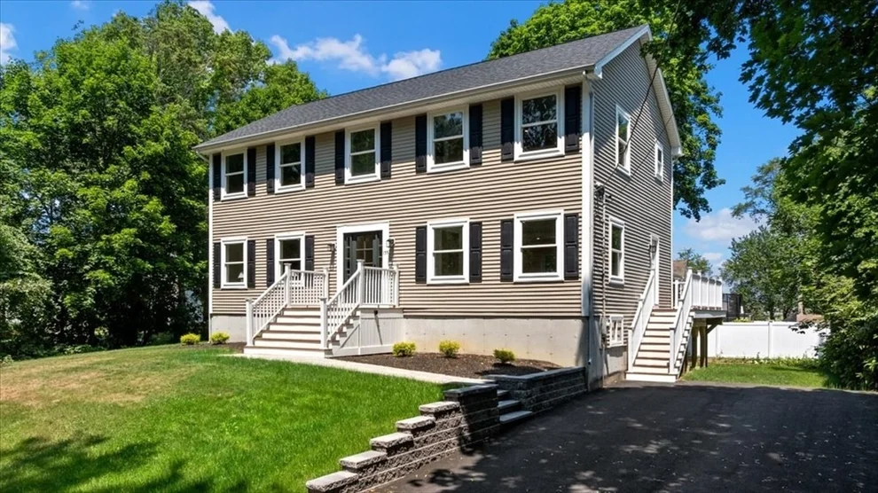 Unit for sale at 155 Quincy Ave, Marshfield, MA 02050