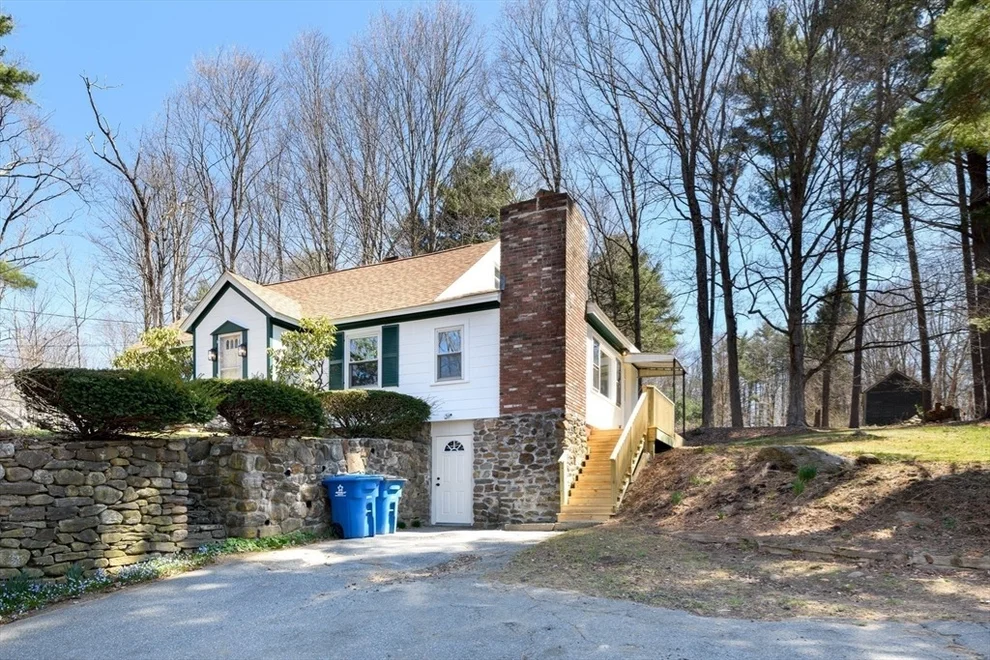 Unit for sale at 40 Warren Rd, Brimfield, MA 01010
