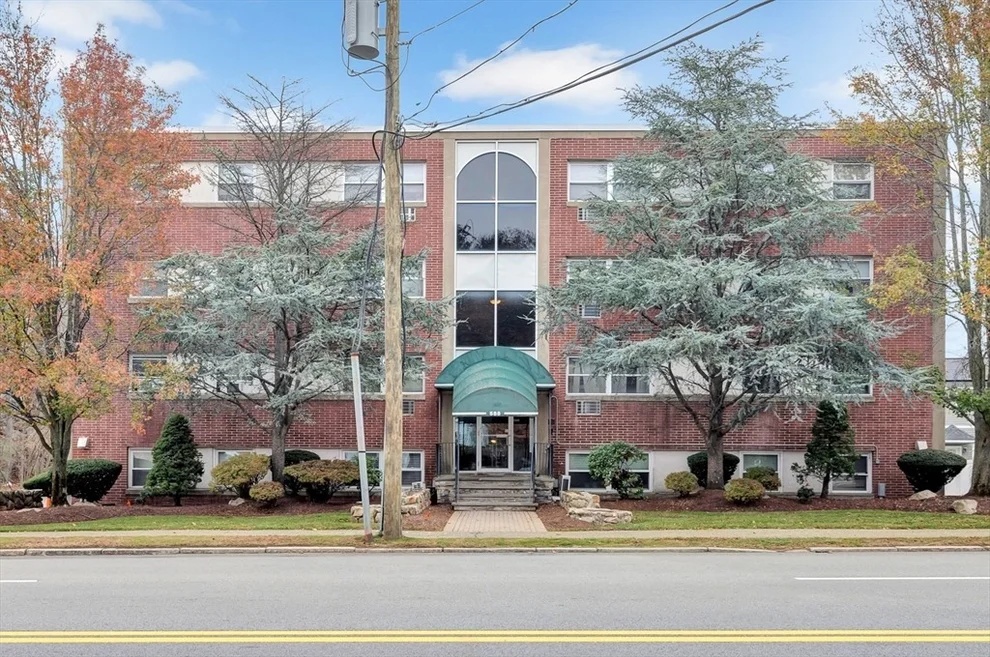 Unit for sale at 588 Main St, Stoneham, MA 02180