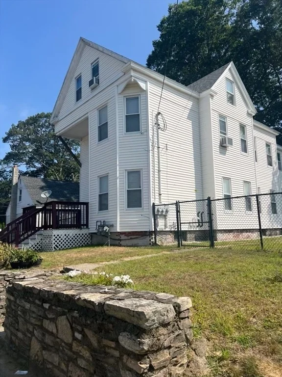 Unit for sale at 3 Mildred Ave, Worcester, MA 01603