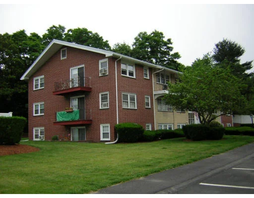 Unit for sale at 7e Austin Court, Saugus, MA 01906