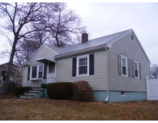 Unit for sale at 28 Linda St, Abington, MA 02351