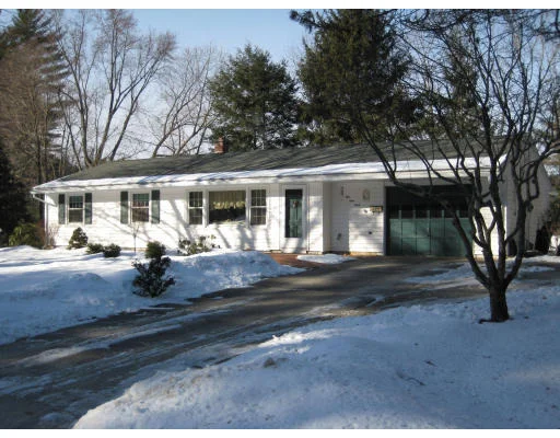 Unit for sale at 9 Gary Rd, Chelmsford, MA 01824