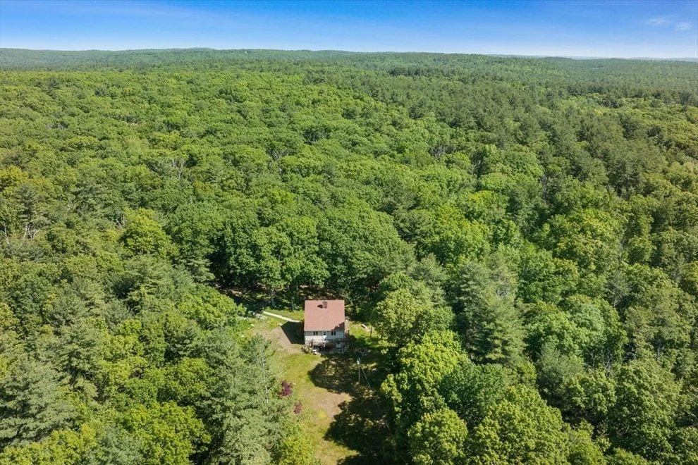 Unit for sale at 110B High Street, Upton, MA 01568