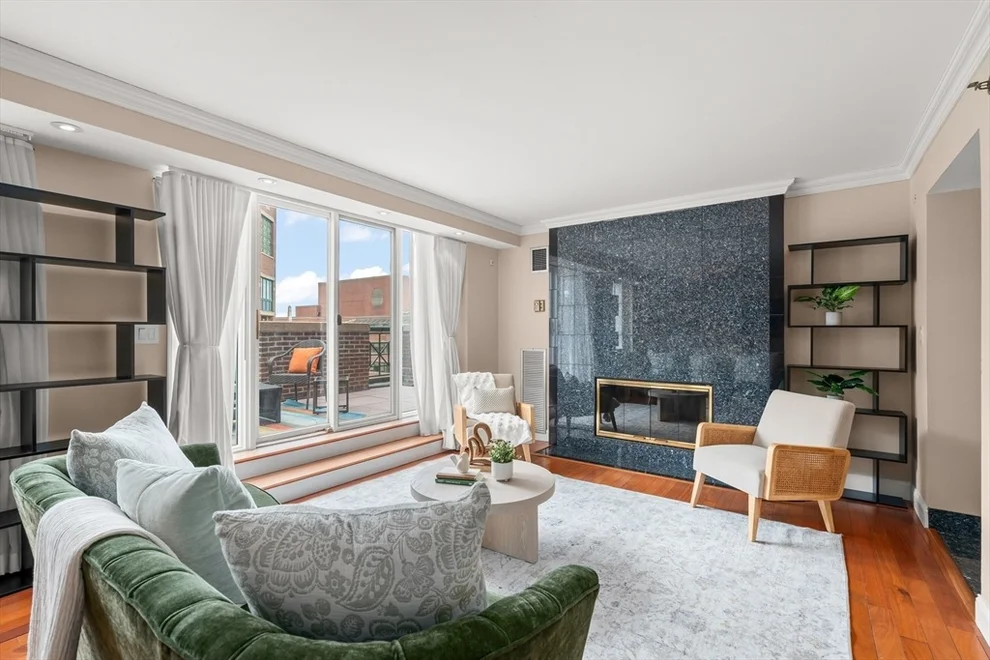 Unit for sale at 10 Rogers St, Cambridge, MA 02142