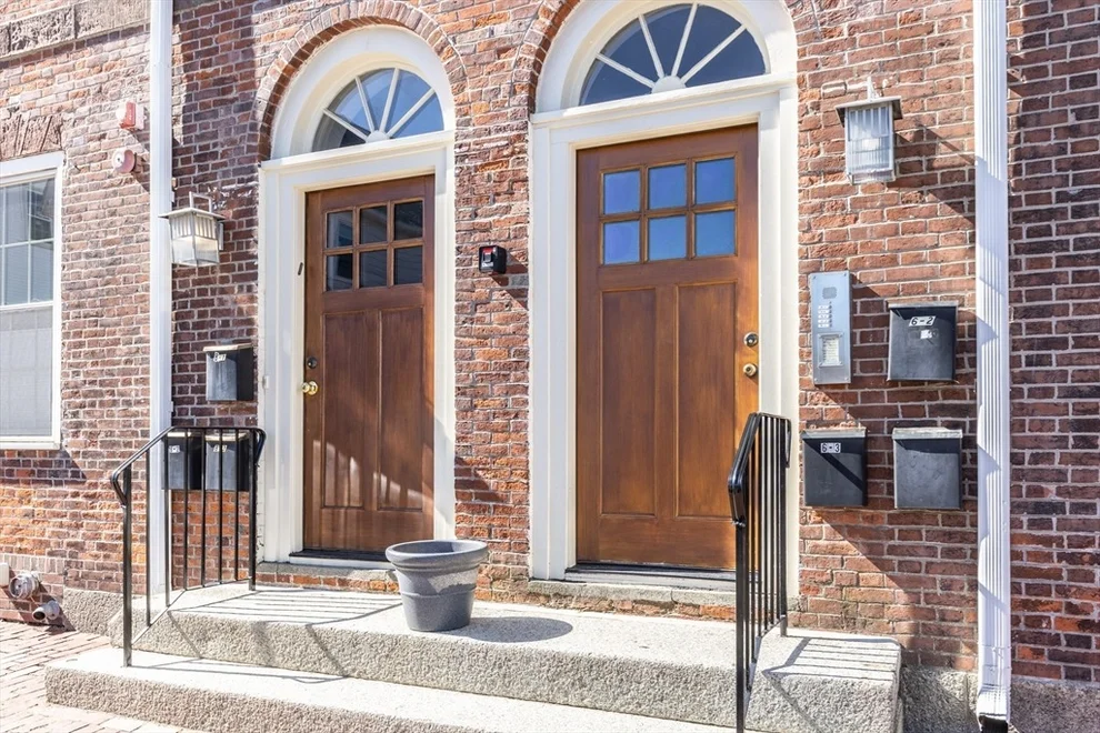 Unit for sale at 8 Union St, Salem, MA 01970