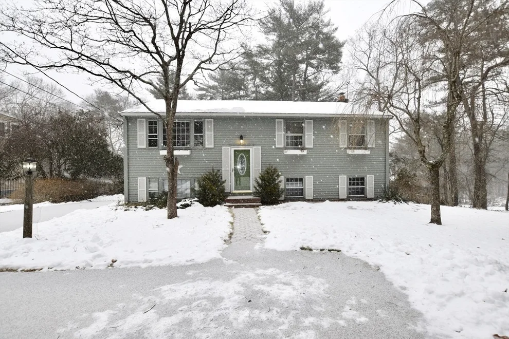 Unit for sale at 353 Cross St, Hanson, MA 02341