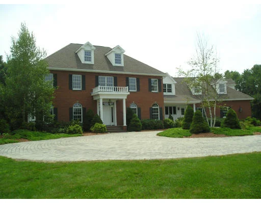 Unit for sale at 123 W. Sutton Road, Sutton, MA 01590