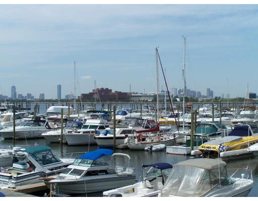 Unit for sale at 10 Seaport Dr, Quincy, MA 02171