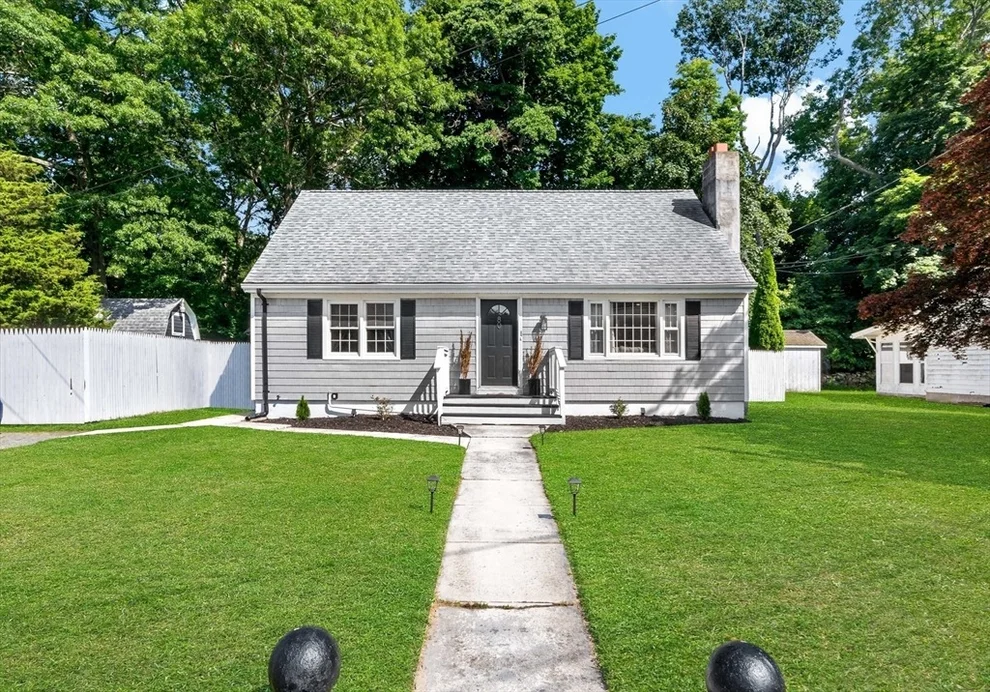 Unit for sale at 80 Briggs Ln, Tiverton, RI 02878