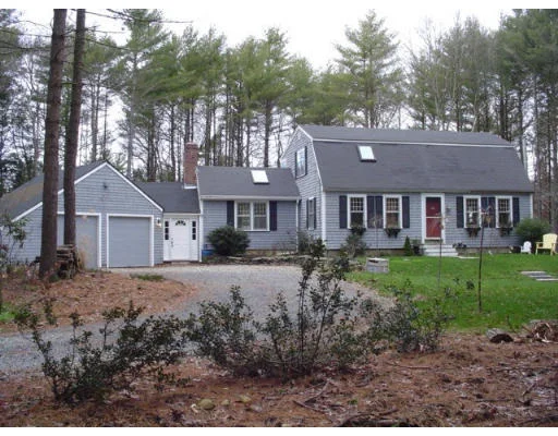 Unit for sale at 486 Chandler St., Duxbury, MA 02332