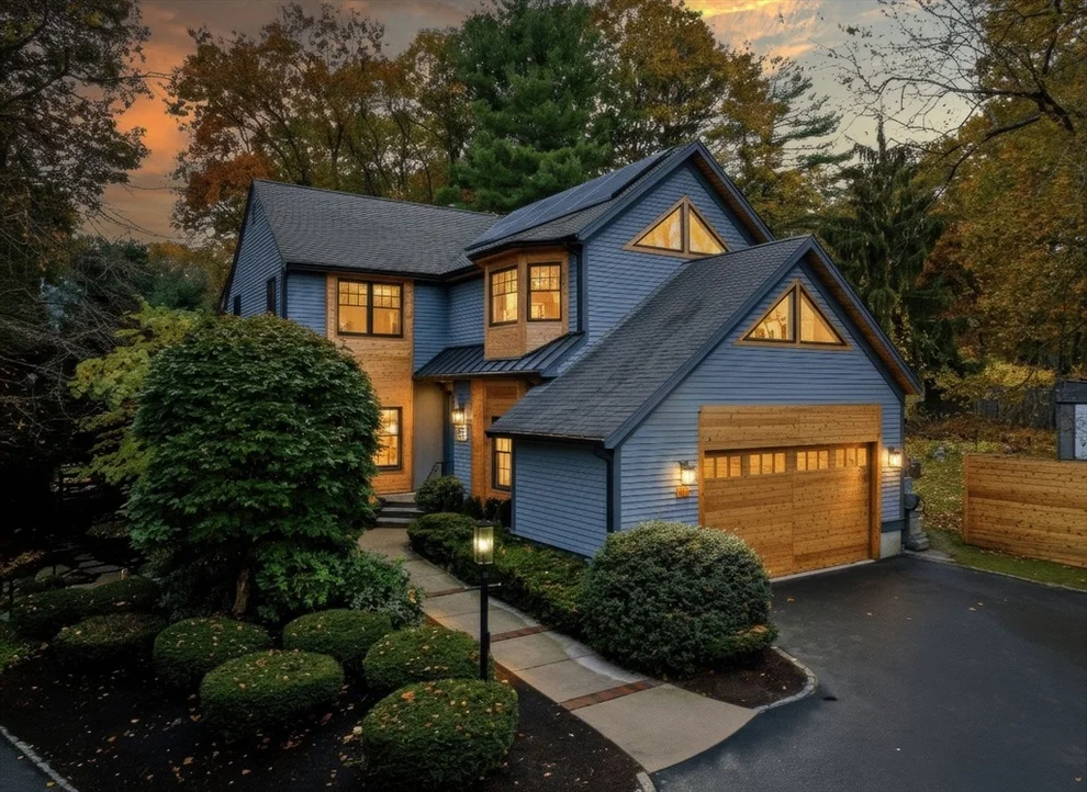 Unit for sale at 28 Tufts Rd, Lexington, MA 02421