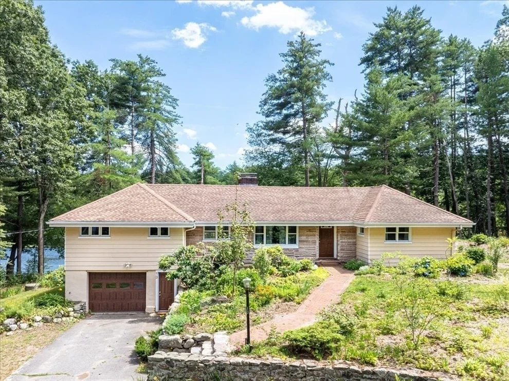 Unit for sale at 13 Shore Ave, Maynard, MA 01754